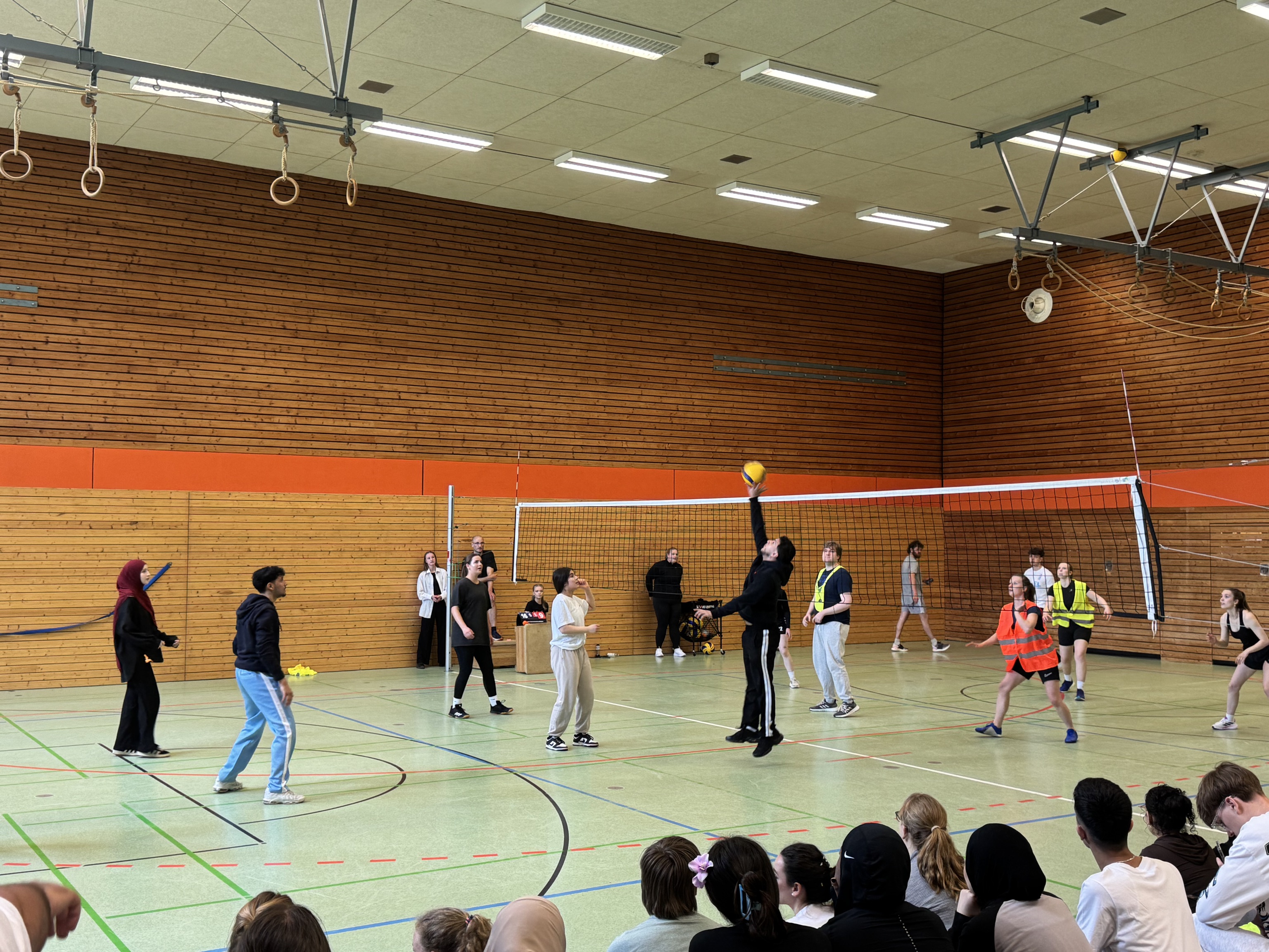 Sporttag des Beruflichen Gymnasiums; Volleyball